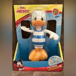 Disney Junior Donald Duck Water Swimmer